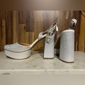 New York & Company Sparkle Retro Platform Heels NWB